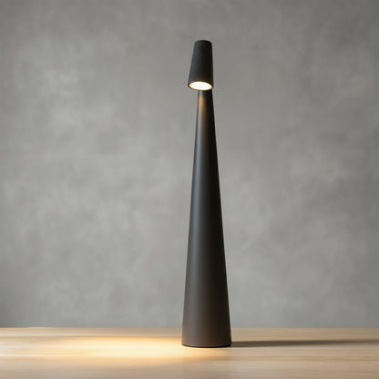 Bitsy Slim Lamp