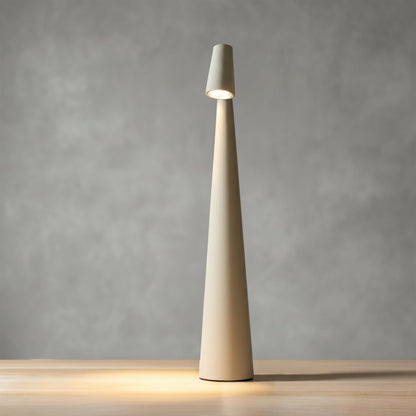 Bitsy Slim Lamp